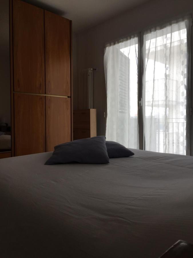 Aloe Beach Apartments, Ombrellone, Parcheggio E Uso Di Biciclette Gratis Rimini Luaran gambar