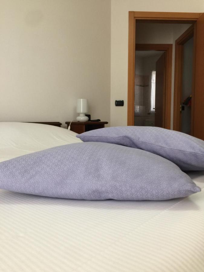 Aloe Beach Apartments, Ombrellone, Parcheggio E Uso Di Biciclette Gratis Rimini Luaran gambar